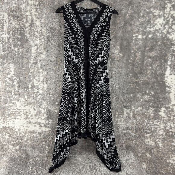 Perceptions Size XS Hankerchief Hem Zigzag Knee Length Flared Dress Black White - Picture 1 of 11